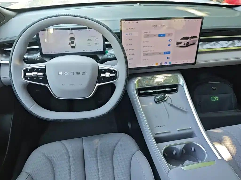 Roewe M7 DMH 2025 160km Premium Edition — миниатюра 14