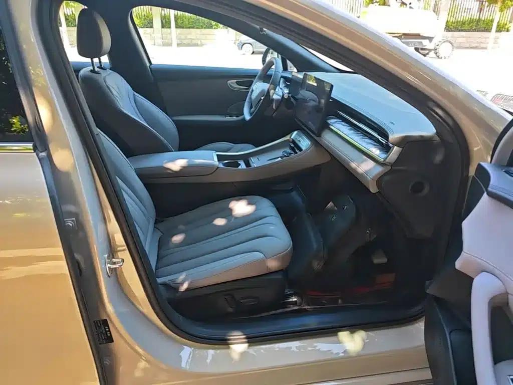 Roewe M7 DMH 2025 160km Premium Edition — миниатюра 25