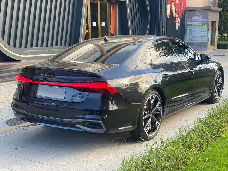 2024 Audi A7L 45 TFSI quattro Black Edition — миниатюра 7