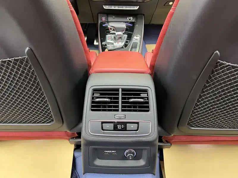 Audi S4 2024 Limousine 3.0TFSI — миниатюра 17