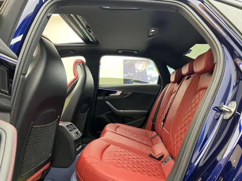 Audi S4 2024 Limousine 3.0TFSI — миниатюра 31