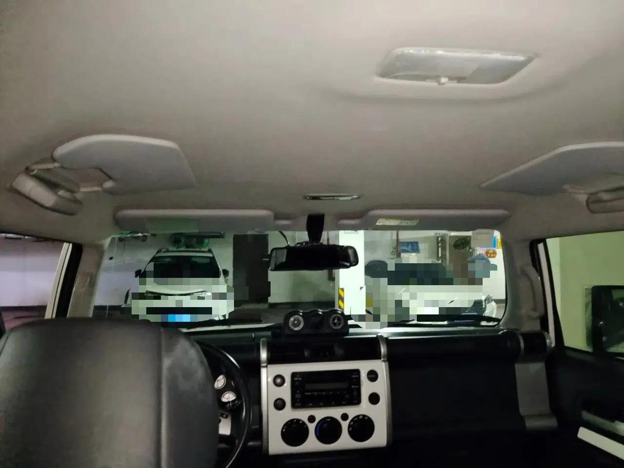 Toyota FJ Cruiser 2013 4.0L — миниатюра 18