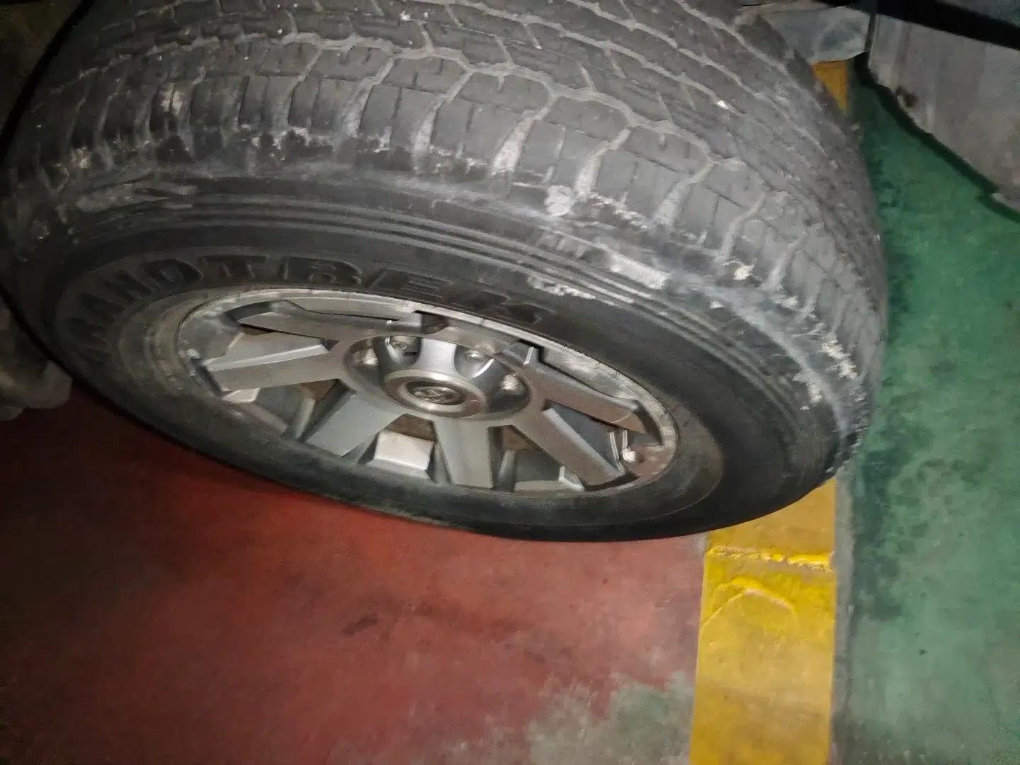 Toyota FJ Cruiser 2013 4.0L — миниатюра 8