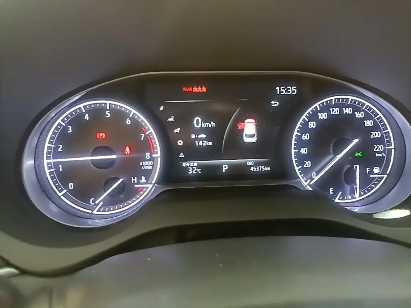 Toyota Harrier 2022 2.0L CVT Two-Wheel Drive Luxury Edition — миниатюра 14