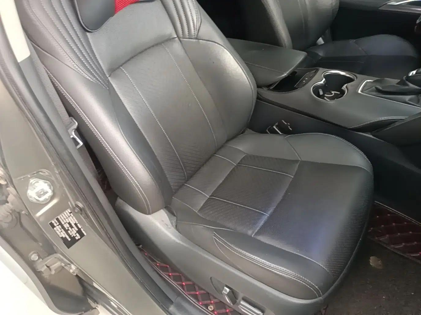Toyota Harrier 2022 2.0L CVT Two-Wheel Drive Luxury Edition — миниатюра 19