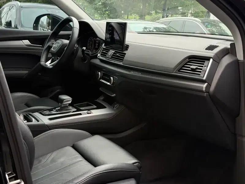 Audi Q5L Sportback 2022 40 TFSI Fashion Edition — миниатюра 7