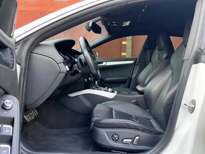 2012 Audi S5 3.0T Sportback — миниатюра 17