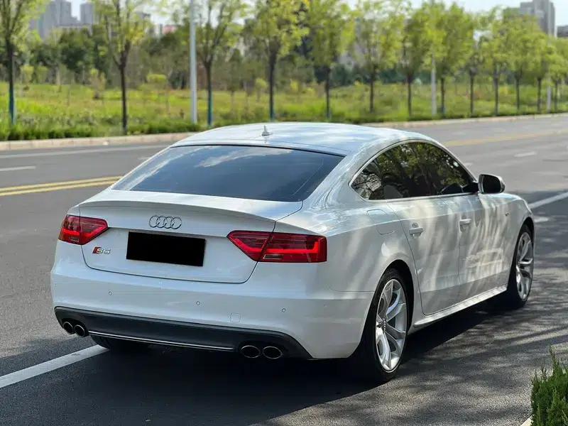 2012 Audi S5 3.0T Sportback — миниатюра 7