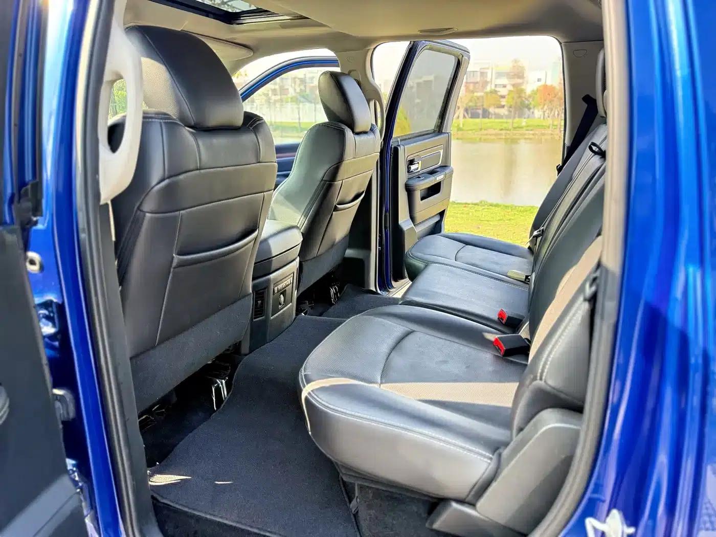 RAM Trucks 2016 5.7L Automatic — миниатюра 10