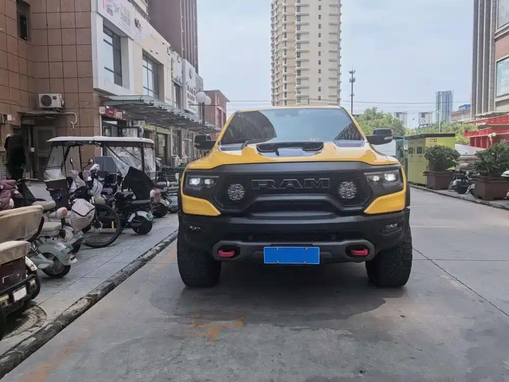 RAM Trucks Tyrannosaurus Rex 2022 6.2T Automatic — миниатюра 2