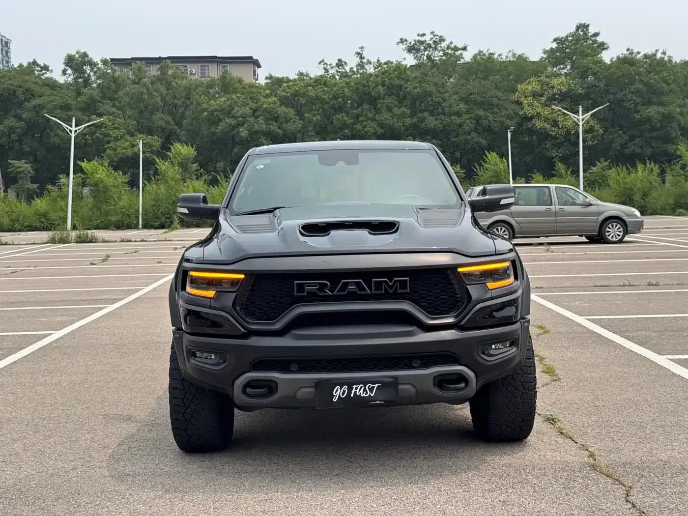 RAM Trucks Tyrannosaurus Rex 2024 6.2T Automatic — миниатюра 2