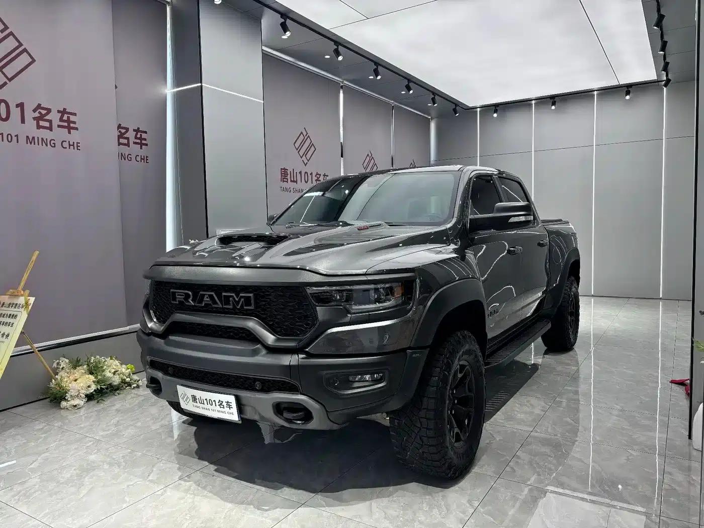 RAM Trucks Tyrannosaurus Rex 2022 6.2T US Spec — миниатюра 1