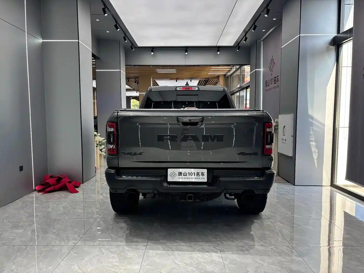 RAM Trucks Tyrannosaurus Rex 2022 6.2T US Spec — миниатюра 6