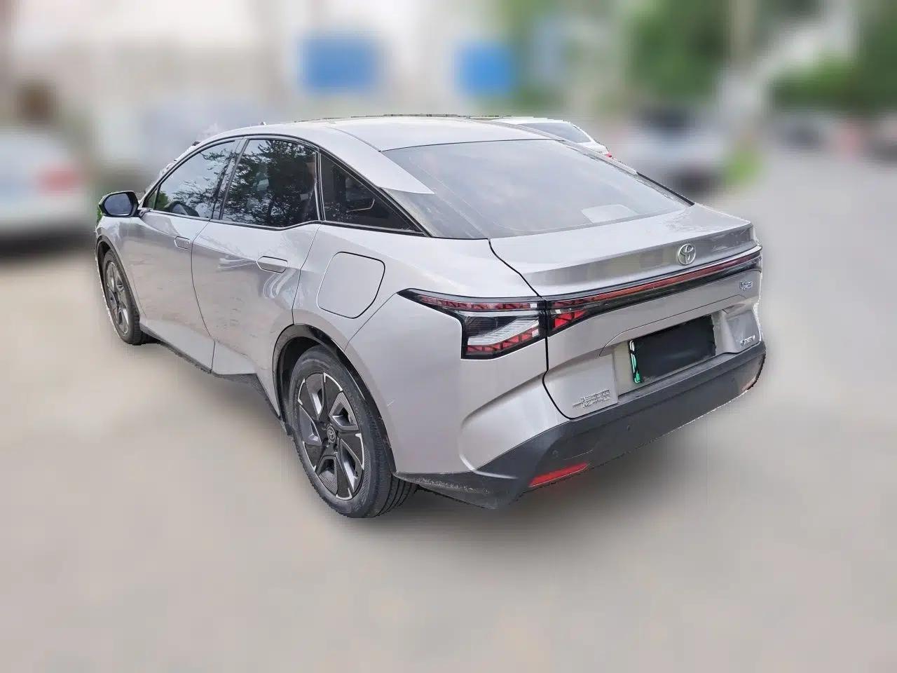 Toyota bZ3 2024 517 km Elite PRO — миниатюра 4