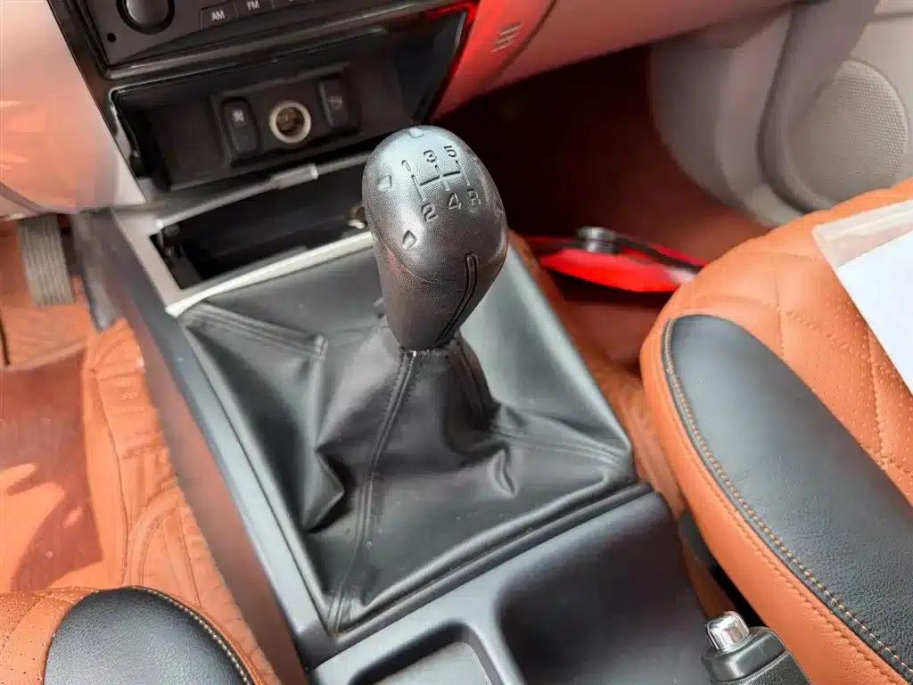 2013 Pajero Sport 2.4L Manual 2WD Comfort Edition — миниатюра 9
