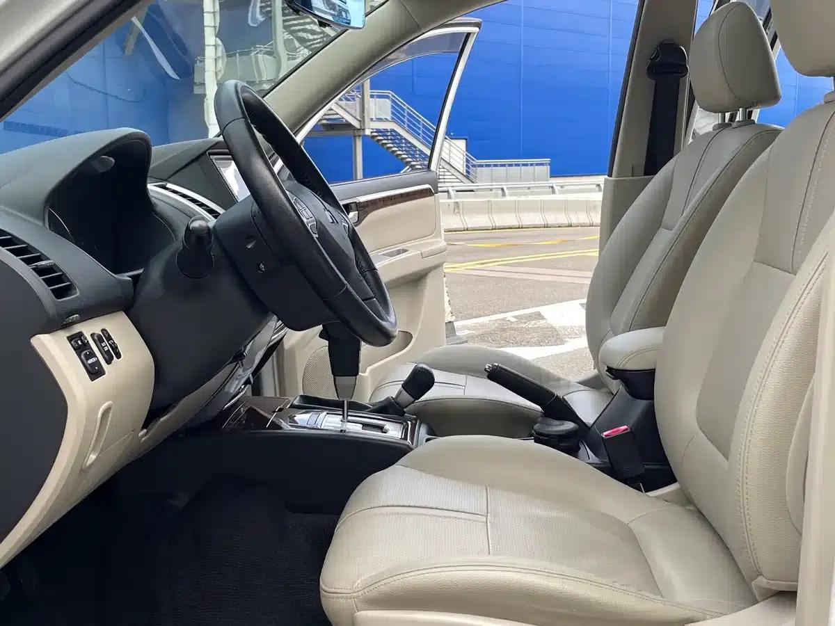2013 Pajero Sport 3.0L Automatic 4WD Flagship Edition — миниатюра 7