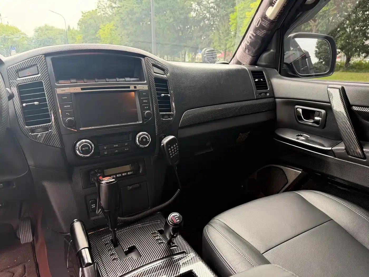 2016 Pajero Imported 3.0L Automatic Luxury Edition (National V Emission Standard) — миниатюра 13