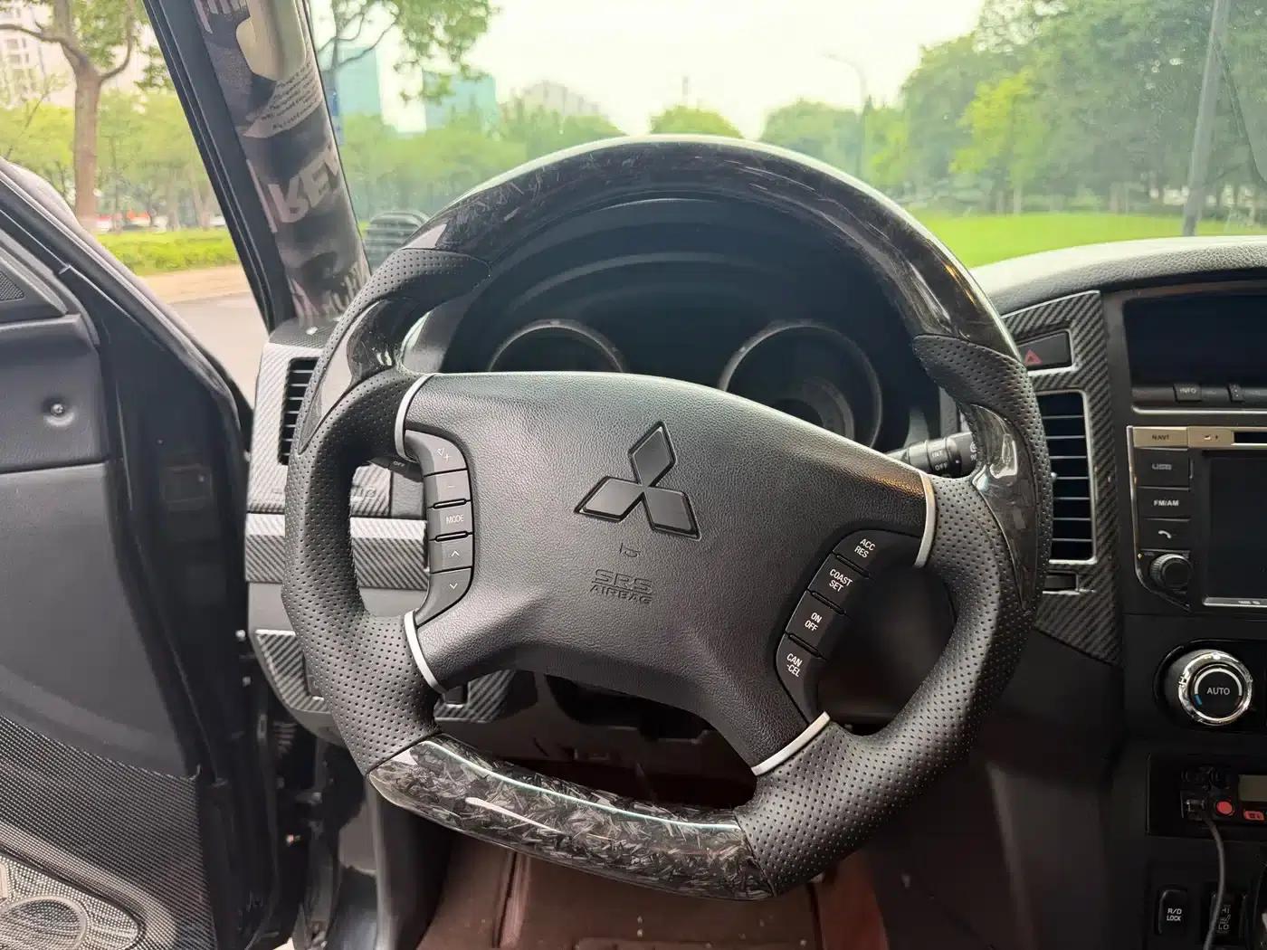 2016 Pajero Imported 3.0L Automatic Luxury Edition (National V Emission Standard) — миниатюра 14