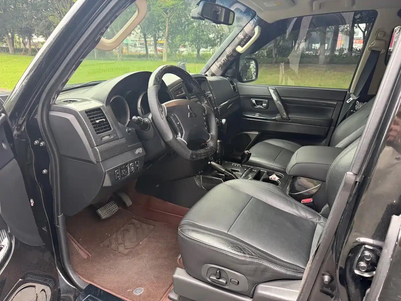 2016 Pajero Imported 3.0L Automatic Luxury Edition (National V Emission Standard) — миниатюра 8