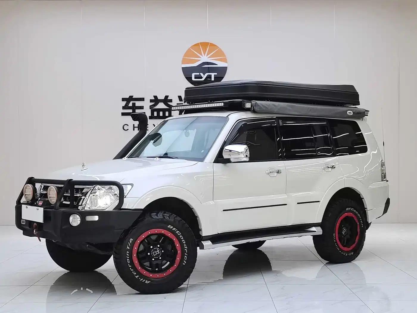 2019 Pajero V97 (Imported) 3.8L Middle East Version — миниатюра 1