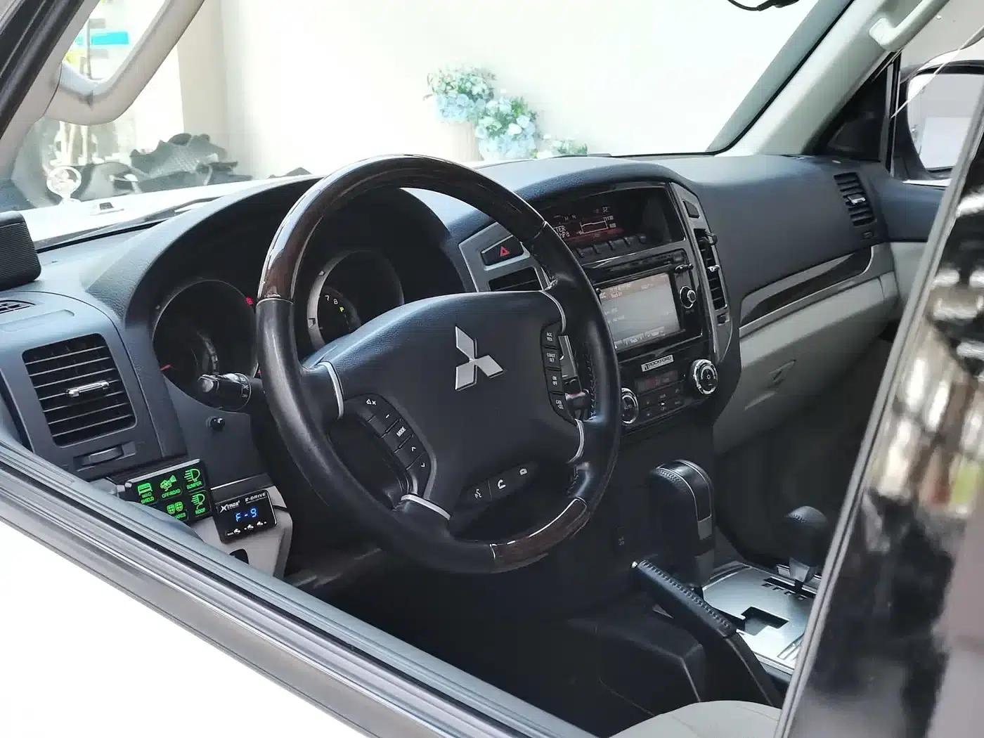 2019 Pajero V97 (Imported) 3.8L Middle East Version — миниатюра 12