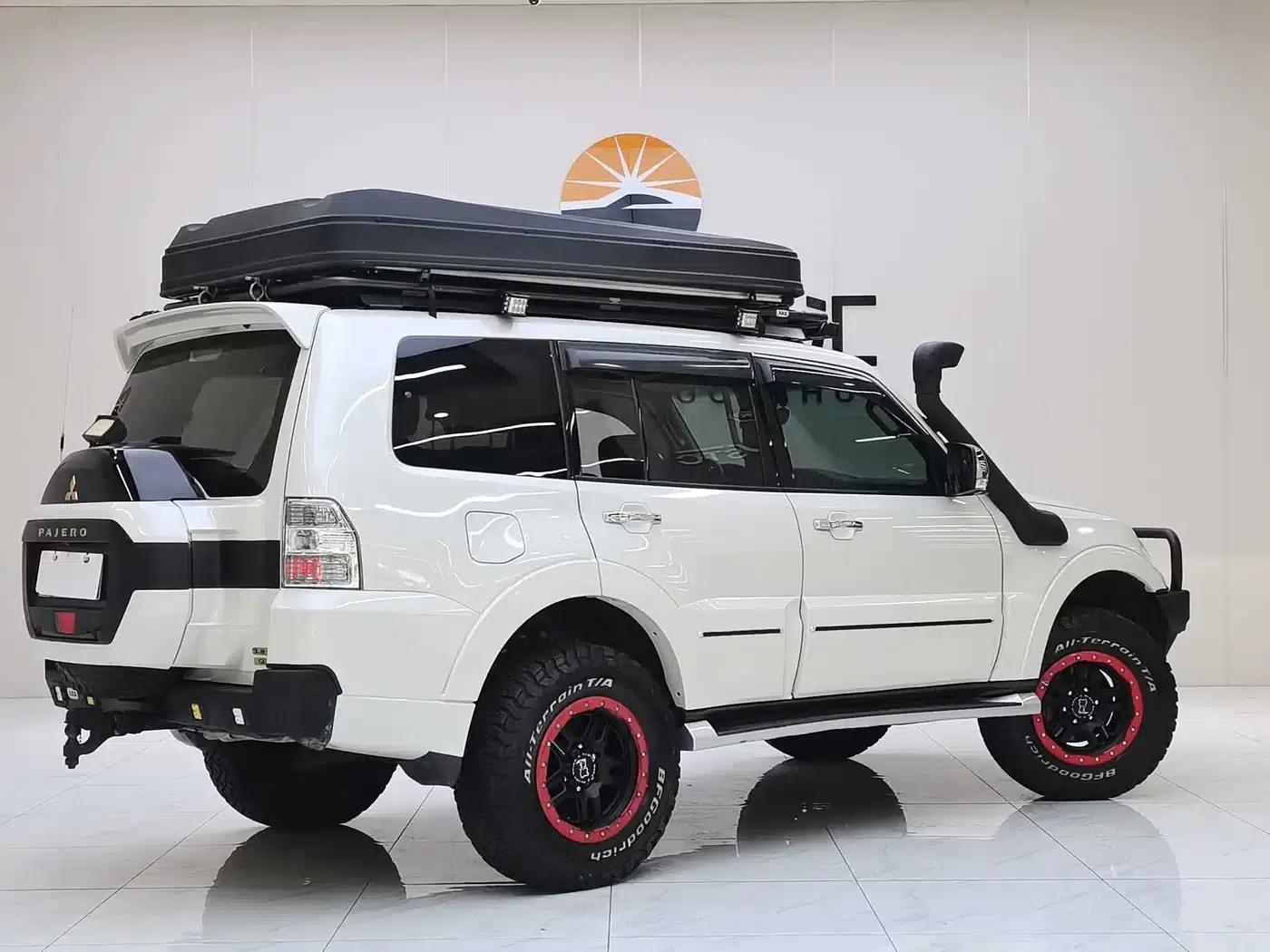 2019 Pajero V97 (Imported) 3.8L Middle East Version — миниатюра 5