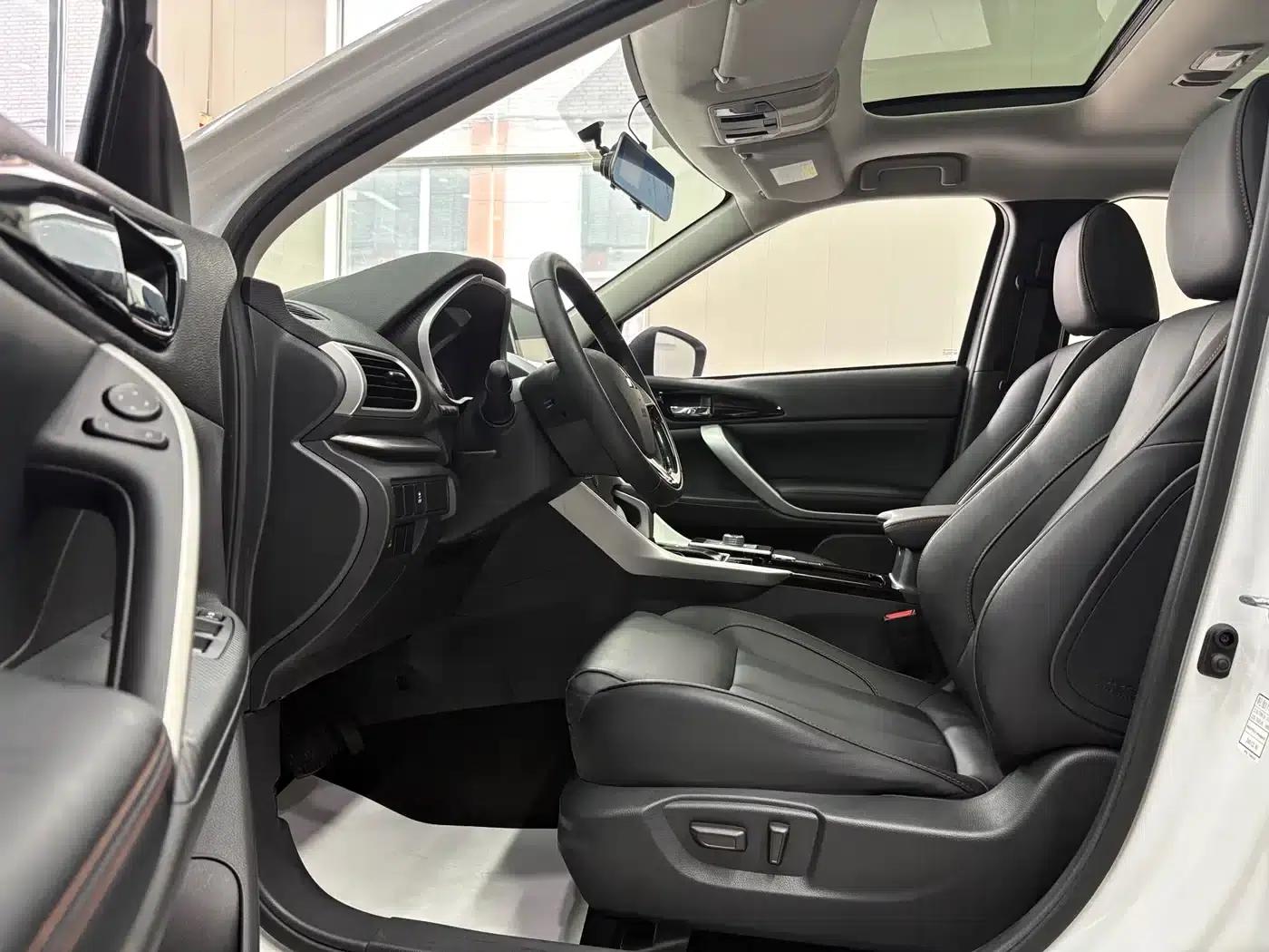 Eclipse Cross 2019 1.5T CVT 2WD Dream Edition (China VI Emission Standard) — миниатюра 14
