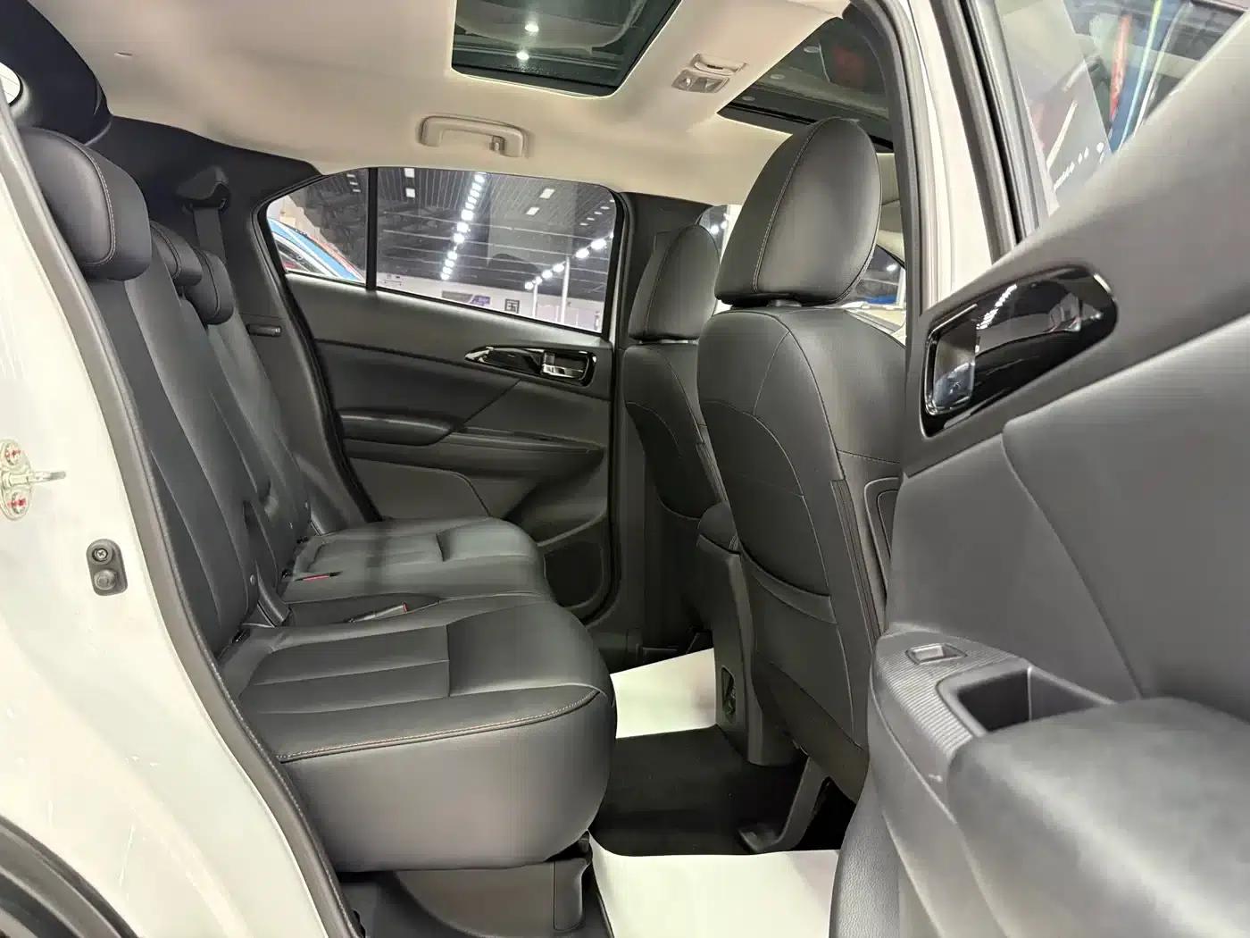 Eclipse Cross 2019 1.5T CVT 2WD Dream Edition (China VI Emission Standard) — миниатюра 17