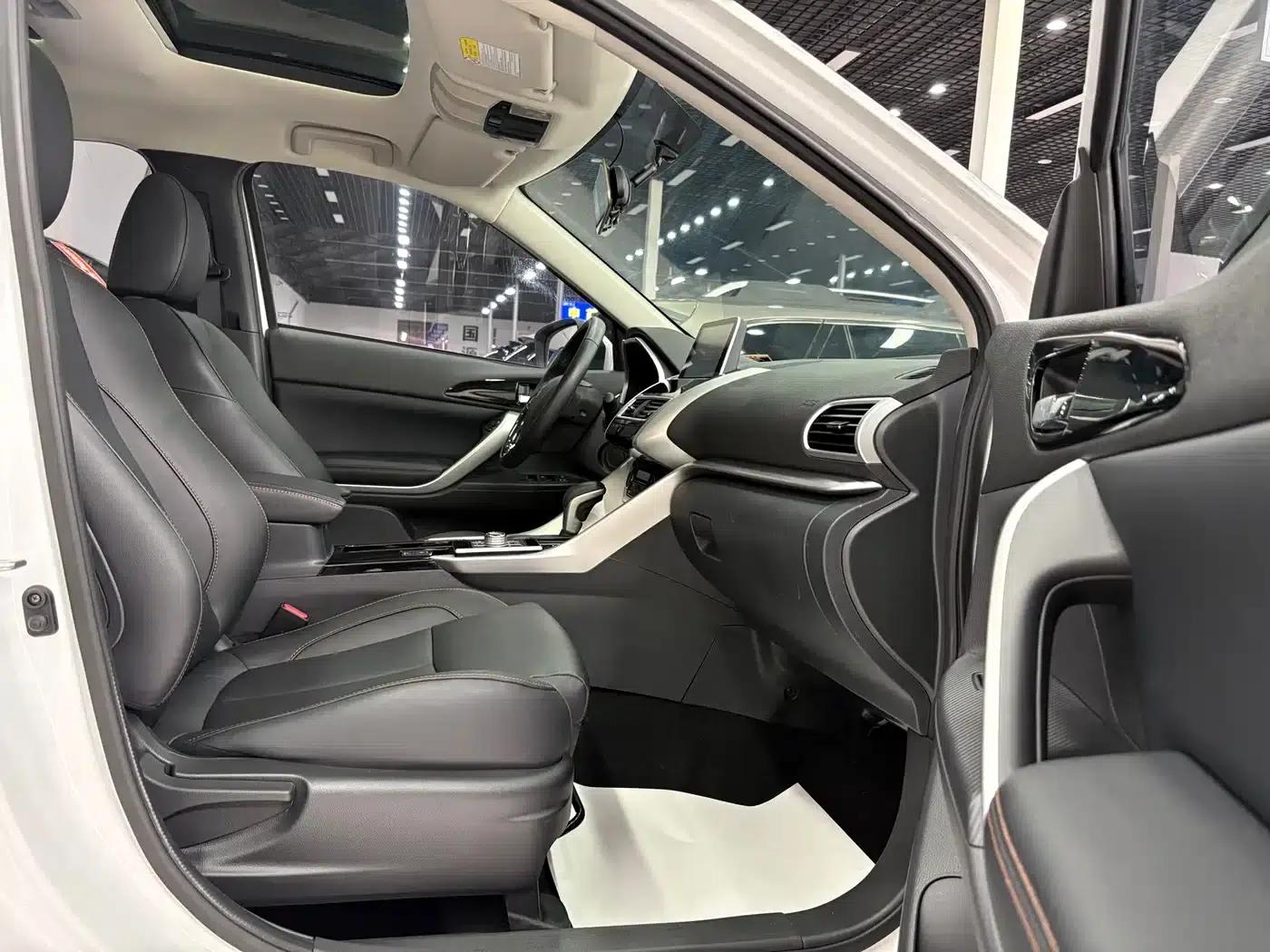Eclipse Cross 2019 1.5T CVT 2WD Dream Edition (China VI Emission Standard) — миниатюра 18