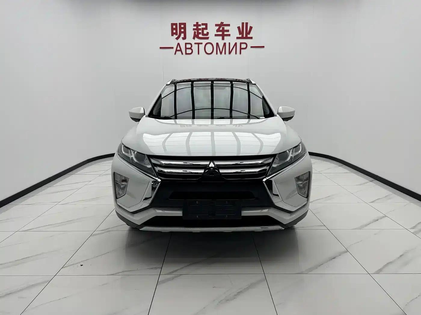 Eclipse Cross 2021 1.5T CVT 4WD Passion Edition — миниатюра 2