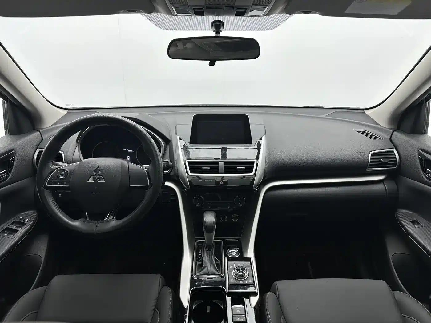 Eclipse Cross 2021 1.5T CVT 4WD Passion Edition — миниатюра 7