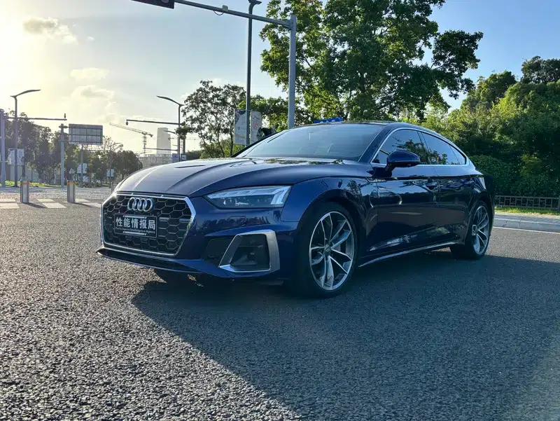 Audi A5 2021 Sportback 45 TFSI quattro Premium Dynamic Edition — миниатюра 1