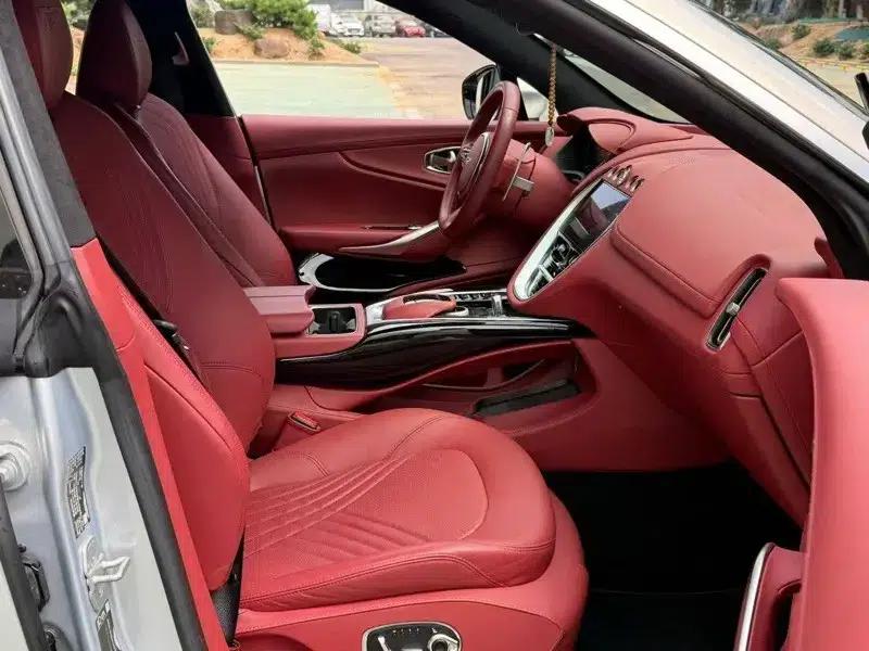 Aston Martin DBX 2023 3.0T STRAIGHT SIX — миниатюра 9
