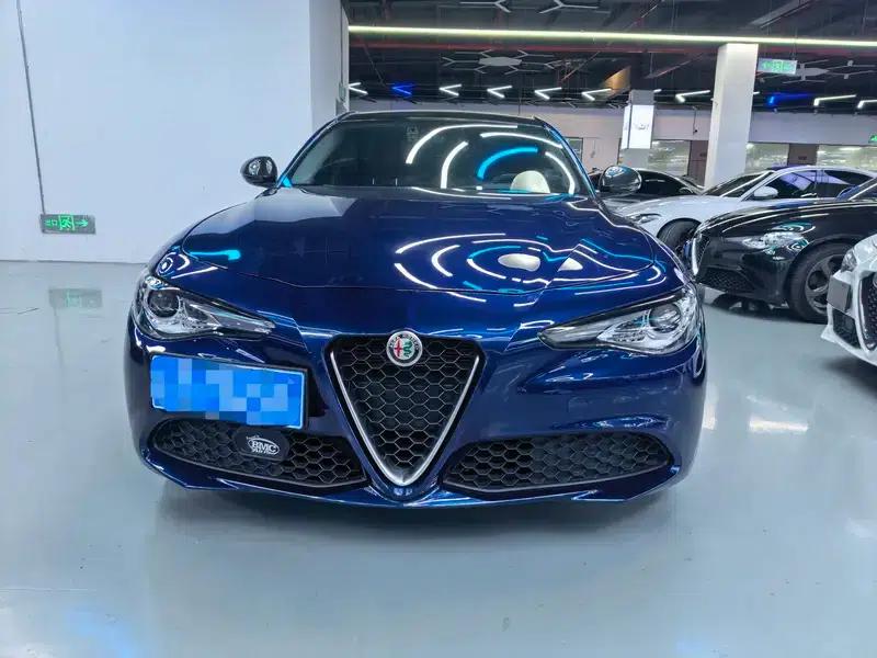 Giulia Juliet 2019 2.0T 280HP Luxury Edition — миниатюра 6
