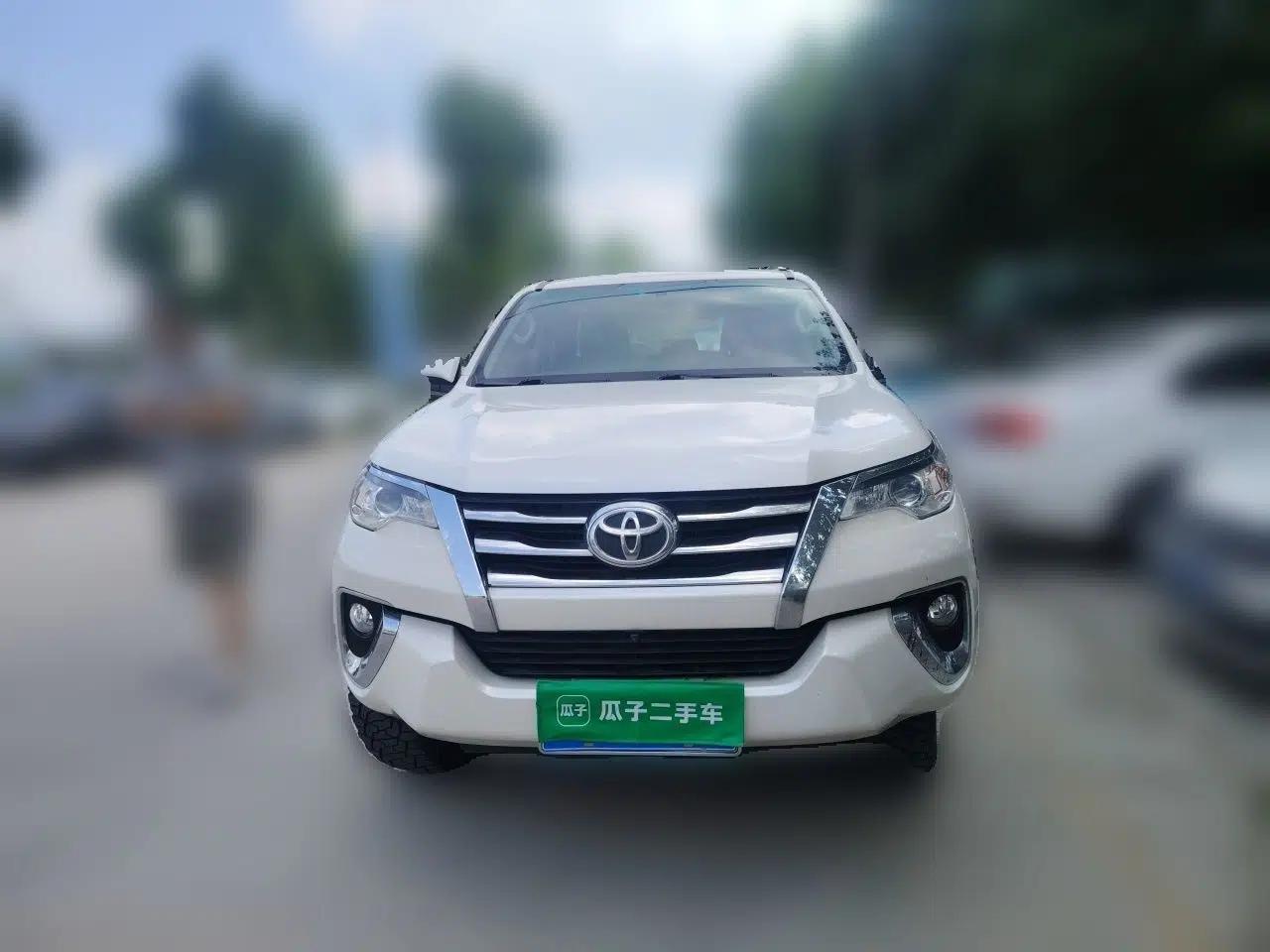 Toyota Fortuner 2016 2.7L Middle East Version — миниатюра 2