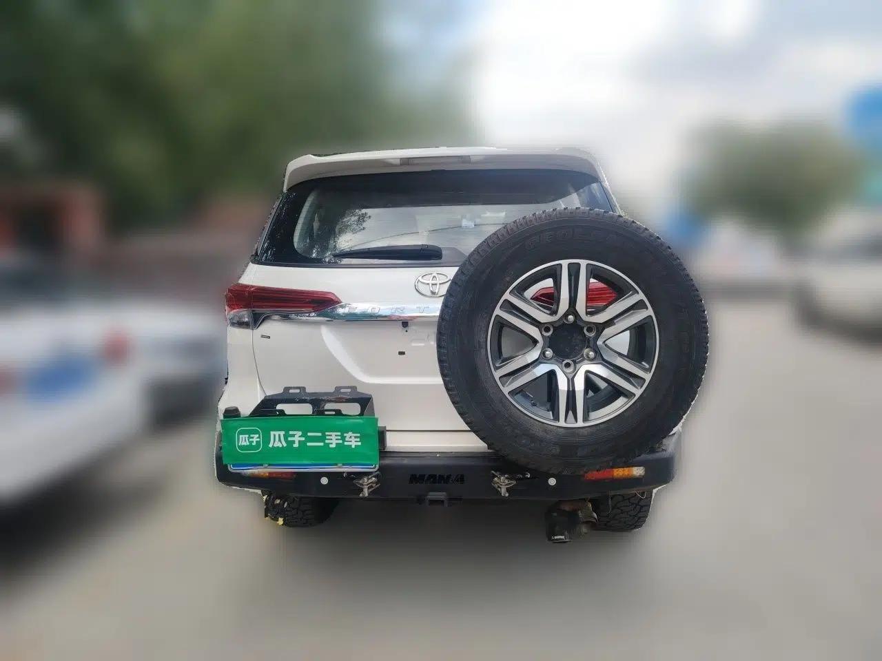 Toyota Fortuner 2016 2.7L Middle East Version — миниатюра 5