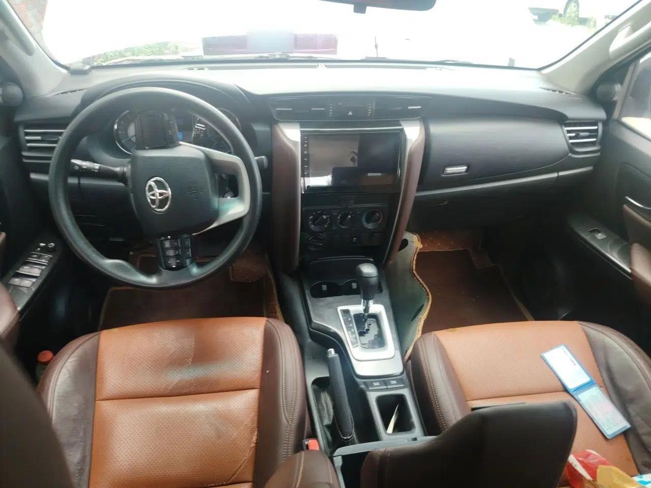 Toyota Fortuner 2016 2.7L Middle East Version — миниатюра 9
