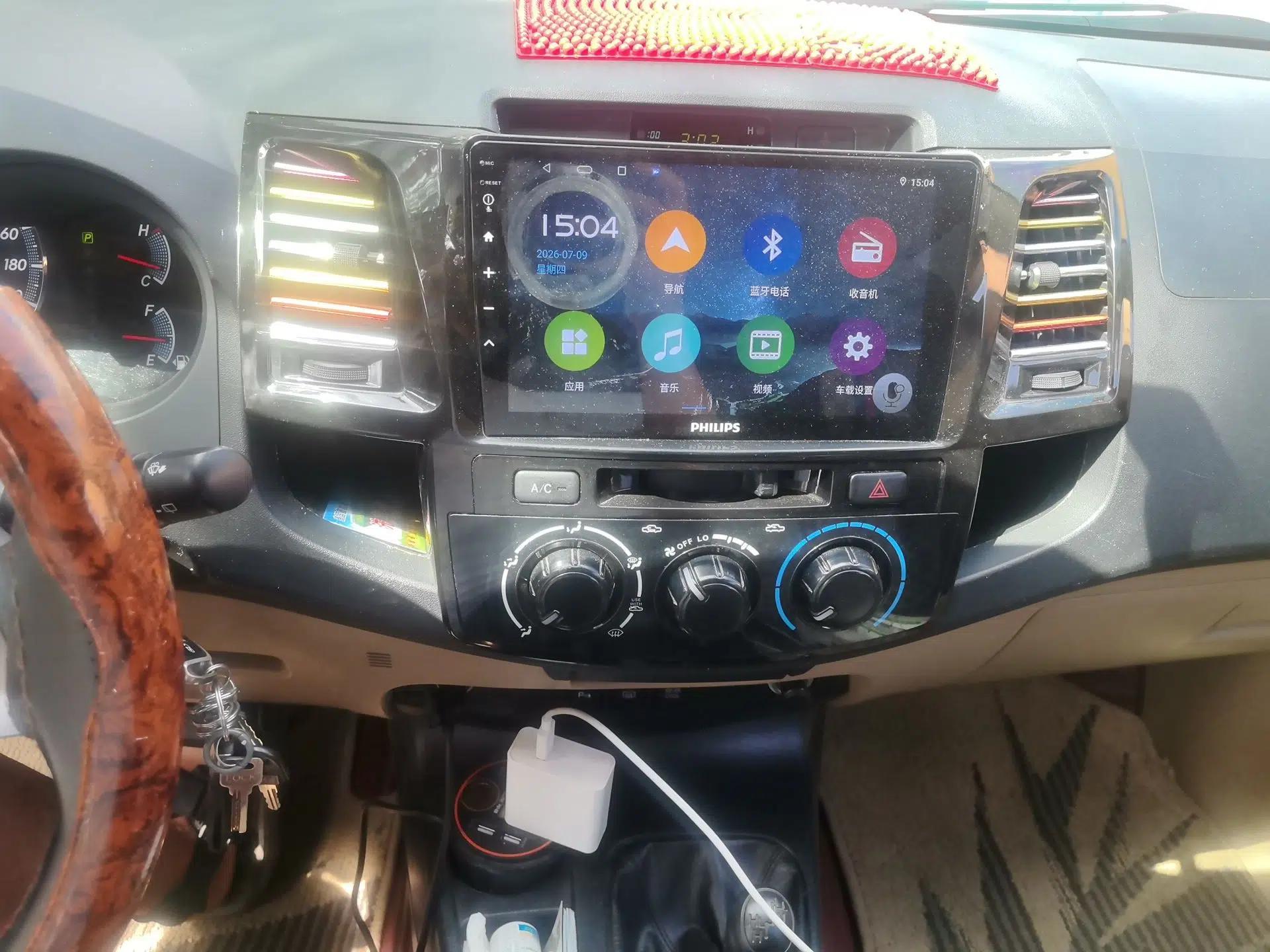 Toyota Fortuner Runner 2.7 Automatic 7-Seater (Parallel Import) — миниатюра 13