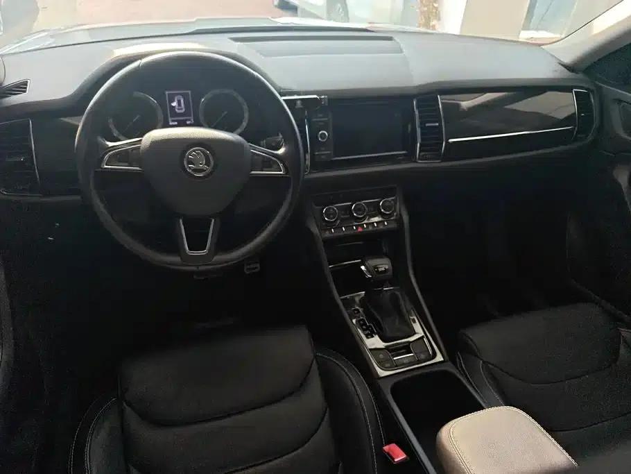 2018 Kodiaq Facelift TSI330 5-seater 2WD Luxury Edition — миниатюра 12