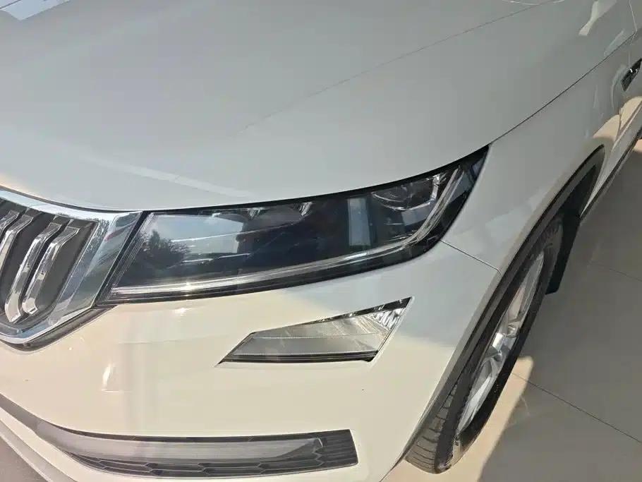 2018 Kodiaq Facelift TSI330 5-seater 2WD Luxury Edition — миниатюра 5