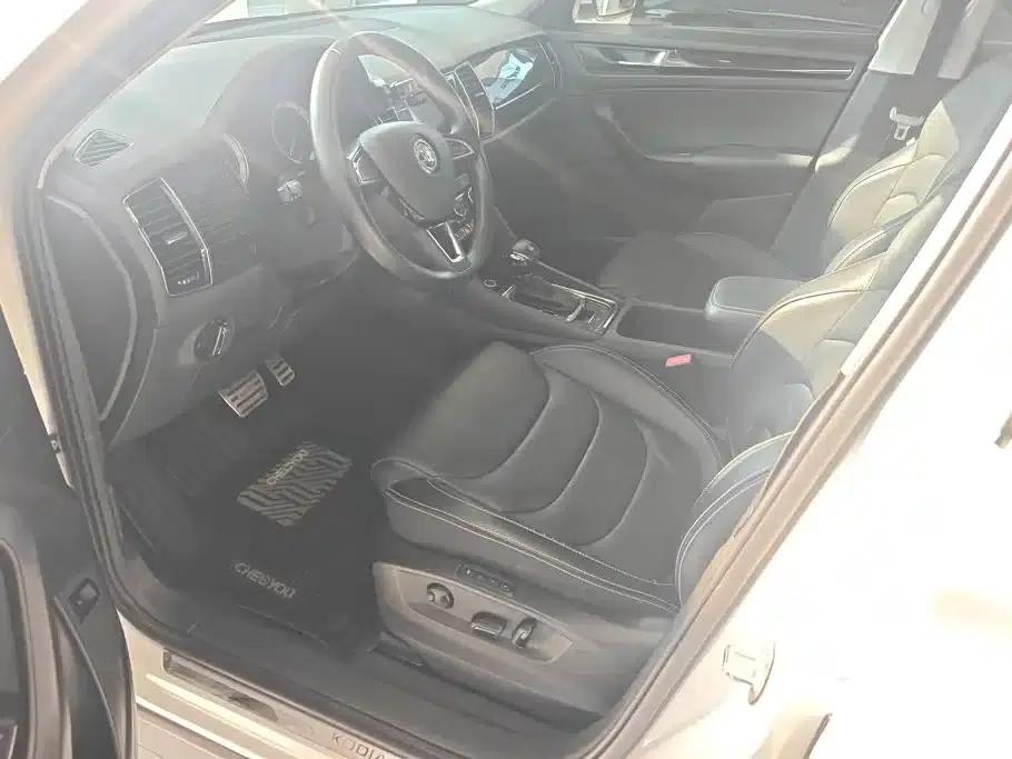 2018 Kodiaq Facelift TSI330 5-seater 2WD Luxury Edition — миниатюра 9