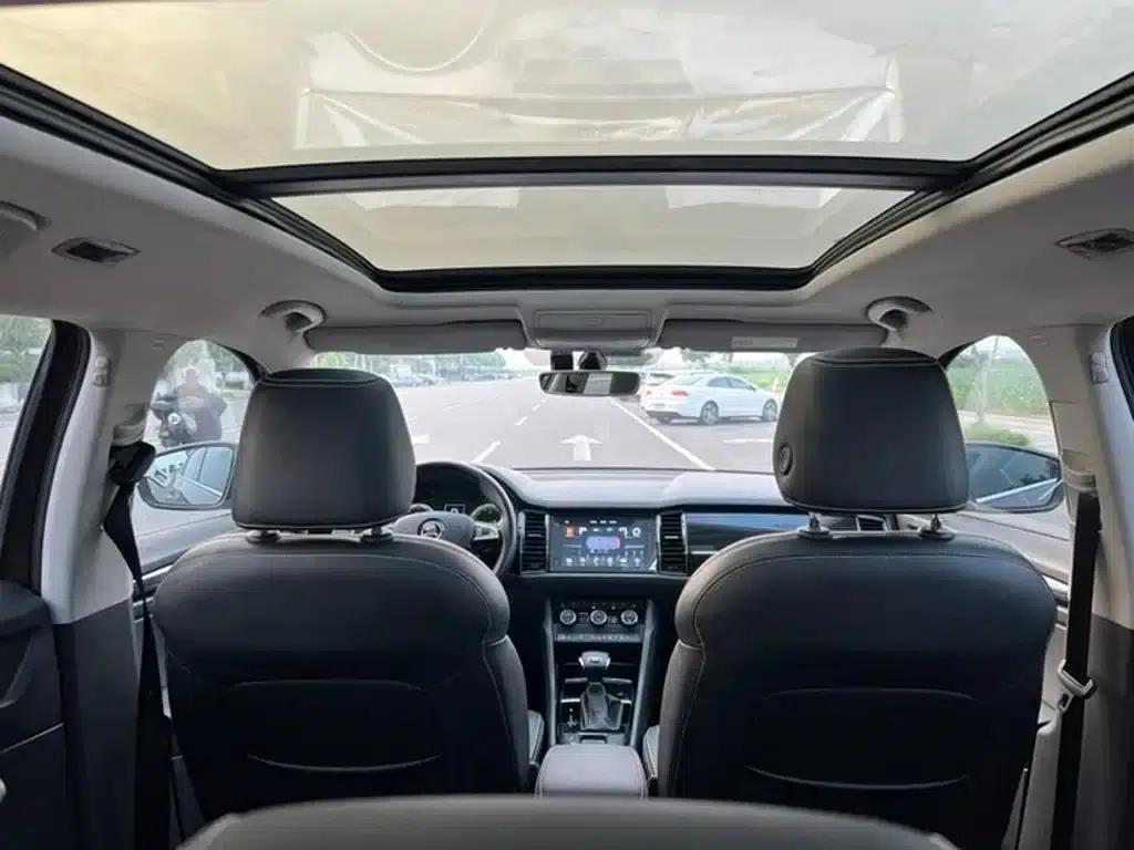 2018 Kodiaq Facelift TSI330 5-seater 2WD Luxury Edition — миниатюра 9