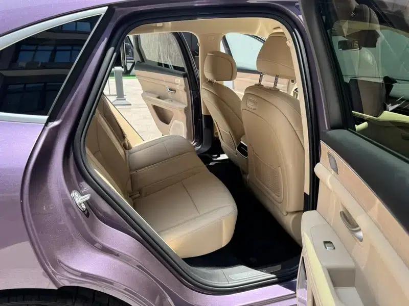 Wenjie M5 2025 Extended Range Ultra 4WD Version — миниатюра 14