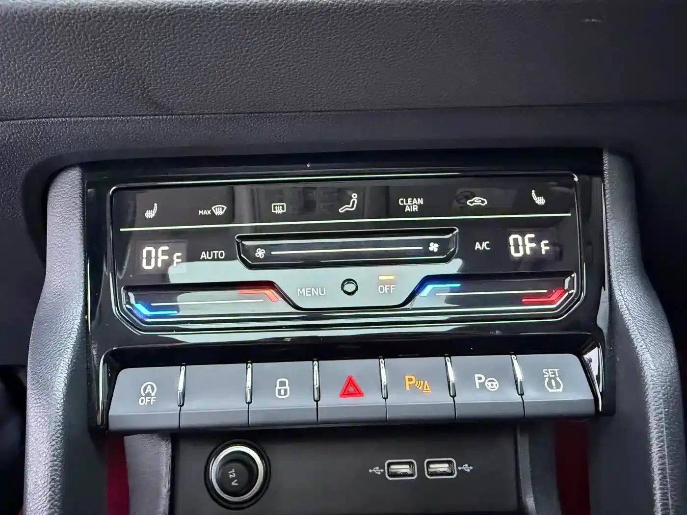 Karoq 2022 TSI280 Luxury Edition — миниатюра 15