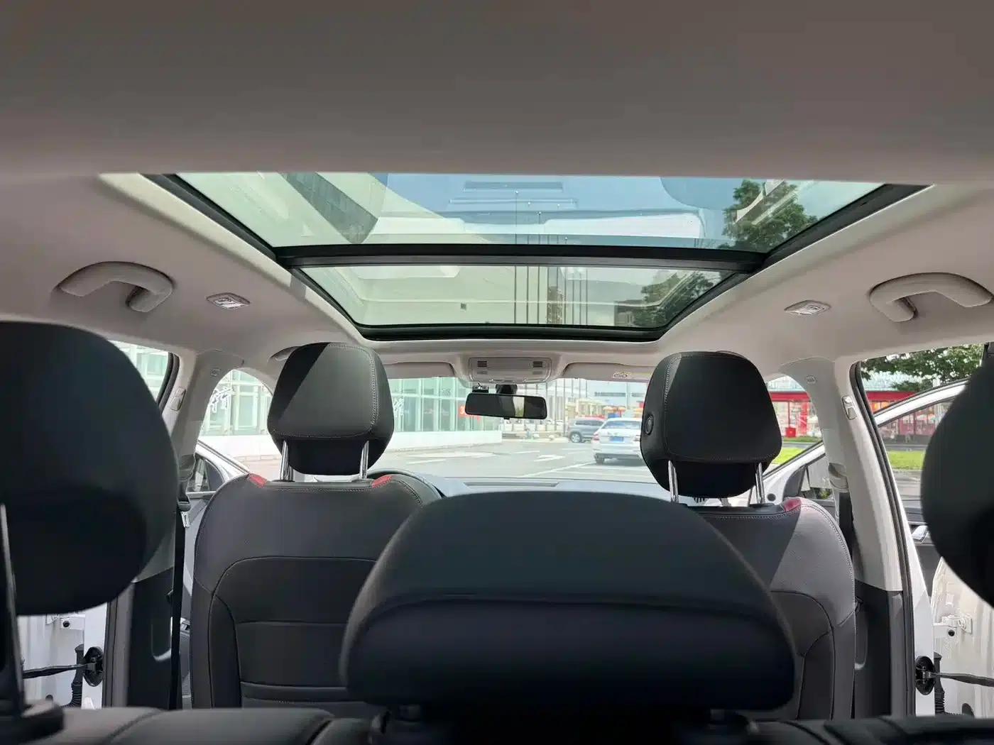 Karoq 2022 TSI280 Luxury Edition — миниатюра 11