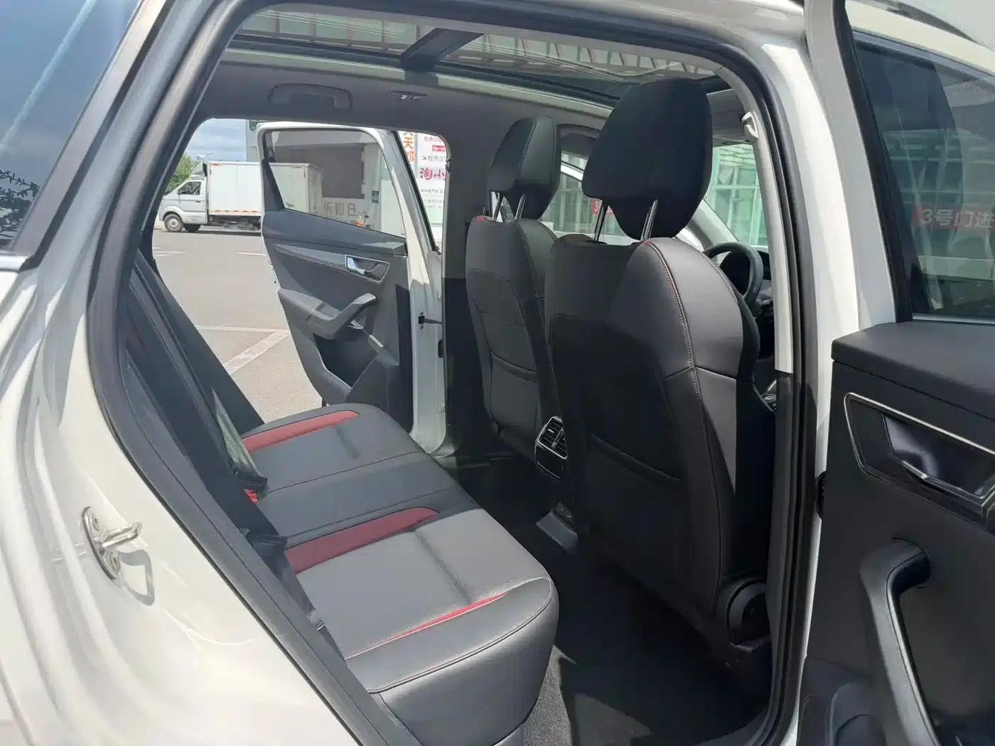 Karoq 2022 TSI280 Luxury Edition — миниатюра 8