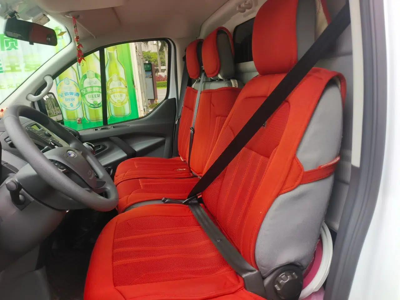 Ford Transit 2017 2.0T Diesel Van Short Wheelbase Low Roof China IV Standard — миниатюра 15