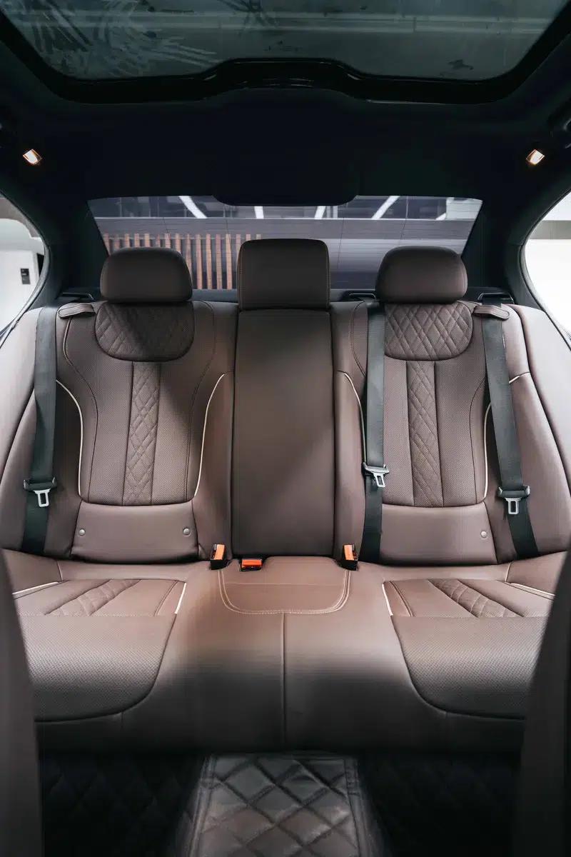 2021 BMW 5 Series Facelift 530Li Leading Edition M Sport Package — миниатюра 24