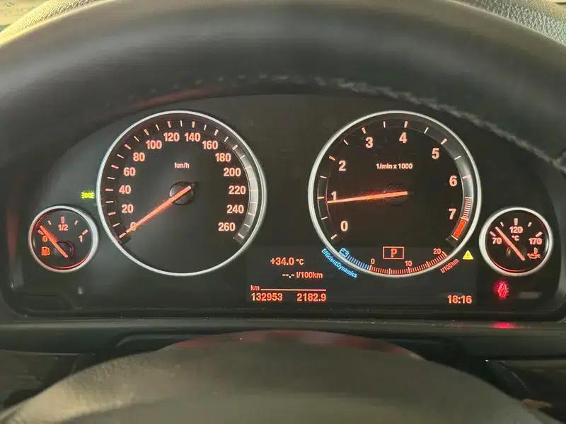 2014 BMW 5 Series 525Li Luxury Design Package — миниатюра 11