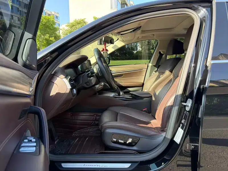 BMW 5 Series 2020 530Li Luxury Package — миниатюра 12